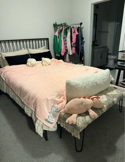 Queen Sized bed and/or mattress