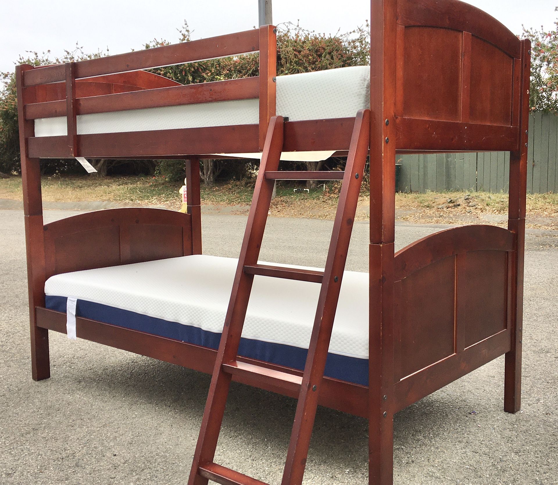 *****Twin Bunk Bed With Mattress *****