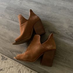 Women Steve Madden Brown Booties - 6