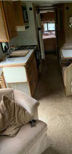 Nice Mobile Apartment RV On Wheels 