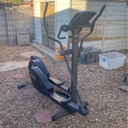 Nordic track e7 elliptical 