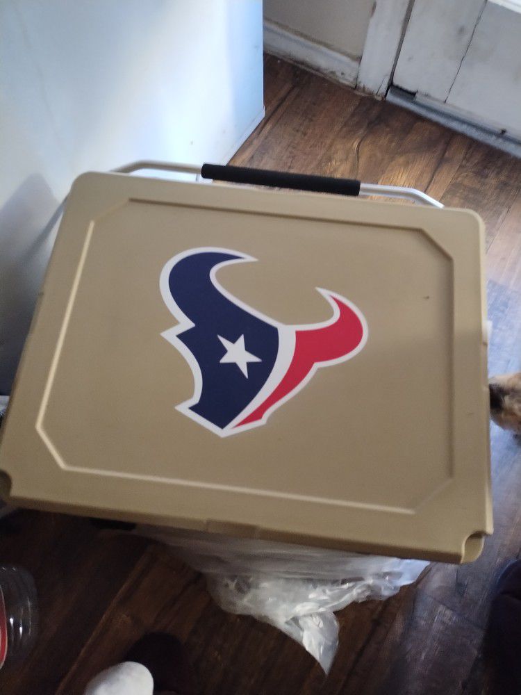 Authentic Yeti Houston Texans Cooler 