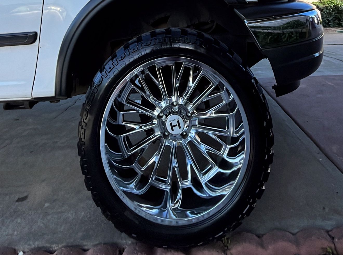 Rima N Tires 
