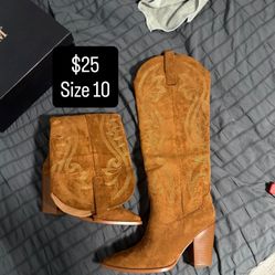 Boots Size 10
