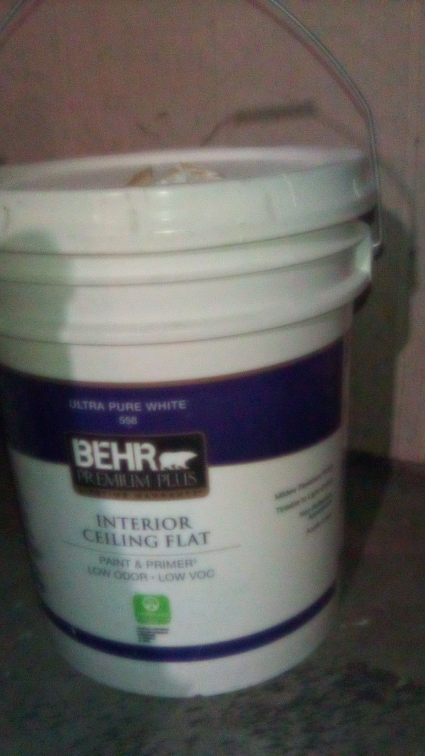 Behr 5 Gallon White Paint 2 For 100$