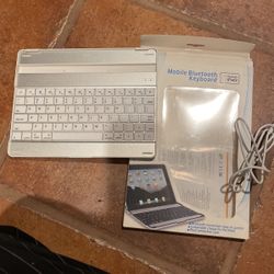 Mobile Bluetooth Keyboard