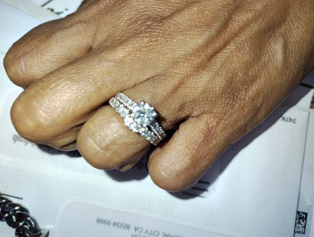 2 Carat Diamond White Gold Wedding Set