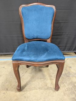 Vintage Style Deep Blue Velvet Accent Chair with Carved Wood Frame