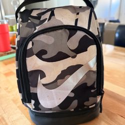 Nike Lunch Box