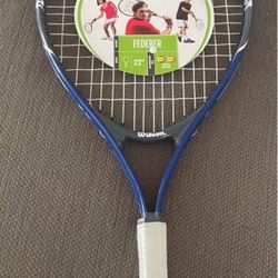 wilson federer 23  Agee 7-8 youth blue/gray tennis racquet