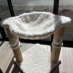 Frisco 20-inch Faux Fur Cat Tree, Ivory, With top-level hammock