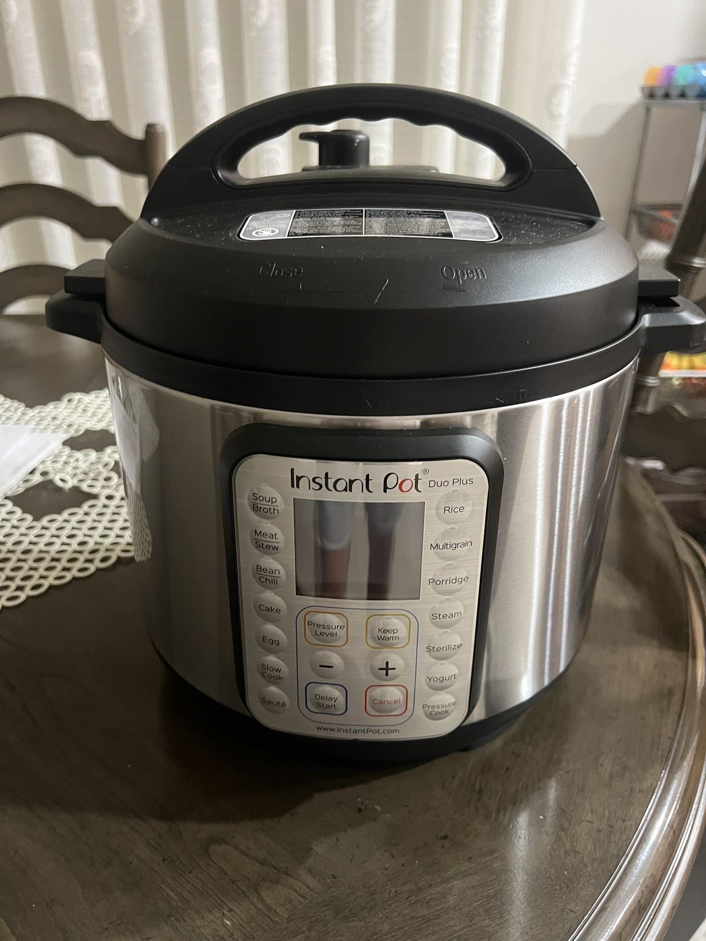 Brand New Instant Pot. No Box Negotiable