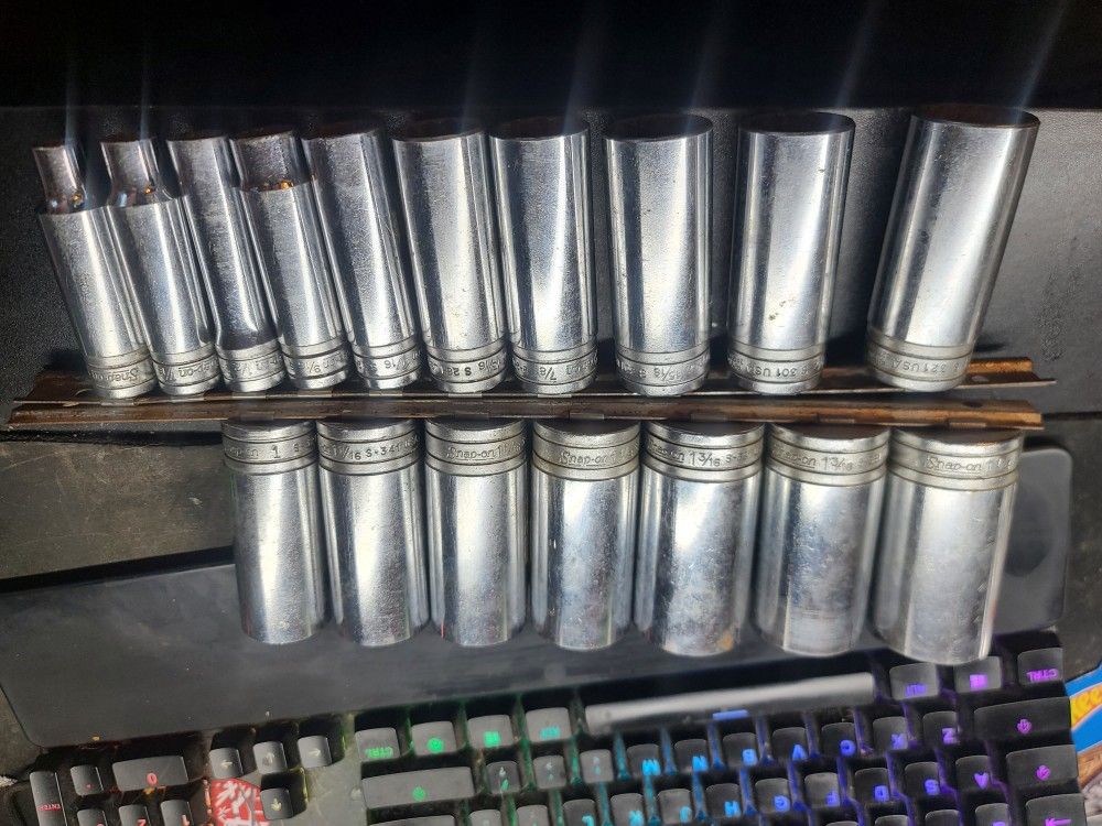 Snap On 1/2 12 Point Sockets 17 In Total