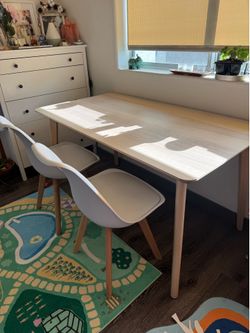 IKEA LISABO Table + 2 Chairs – Excellent Condition