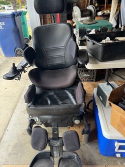 Permobil Mobile Aid Chair