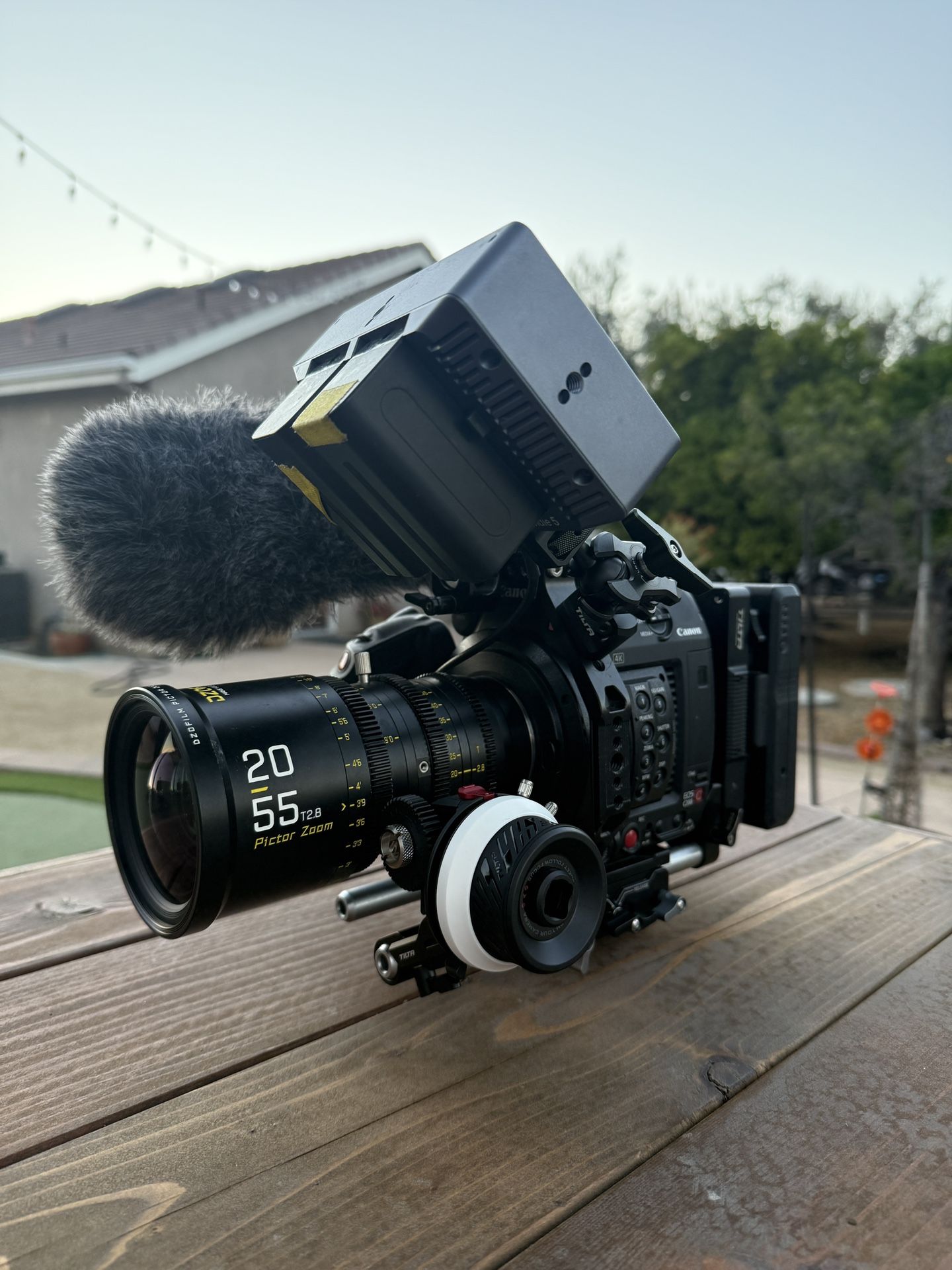 Canon C200 B
