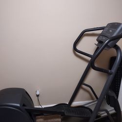 Precor EFX 5.17 Elliptical For Sale