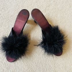 Furry Heels, Size 7. 