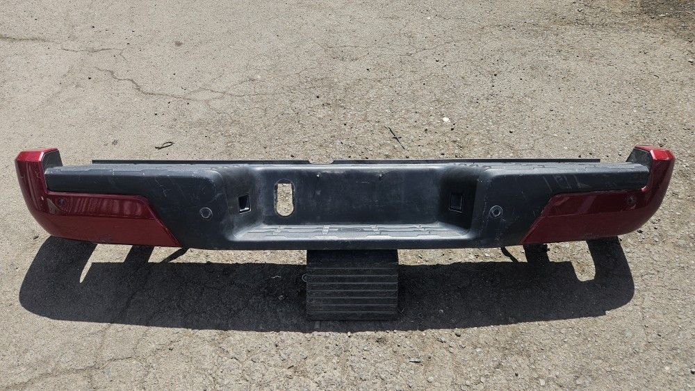 2023-2024 NISSAN FRONTIER REAR STEP BUMPER