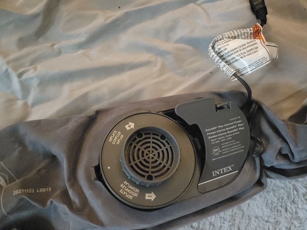 Intex Twin Air Mattress With Built In Pump