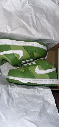 Nike Dunk chlorophyll