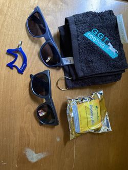 Equestrian Lot Horses Tack Cleaning 