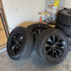 Chevy Silverado wheels and tires 2022