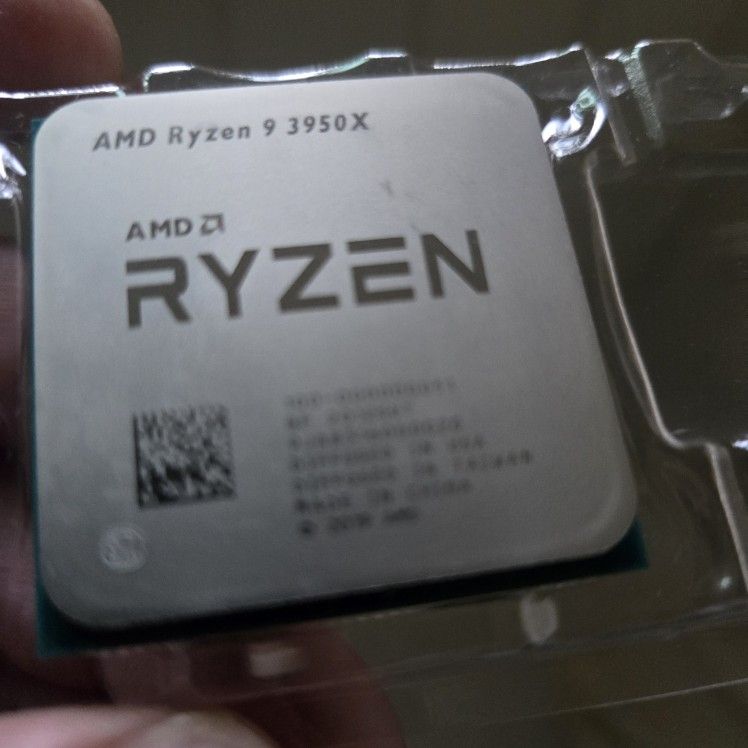 AMD Ryzen 9 3950X