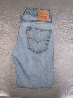 Levi’s pants