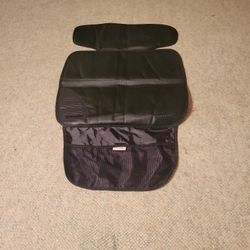Munchkin Seat Protector For Car