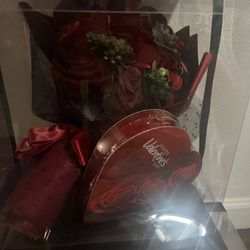 ❤️❤️🌹Valentine’s Gifts Good Prices$30🌹❤️❤️❤️