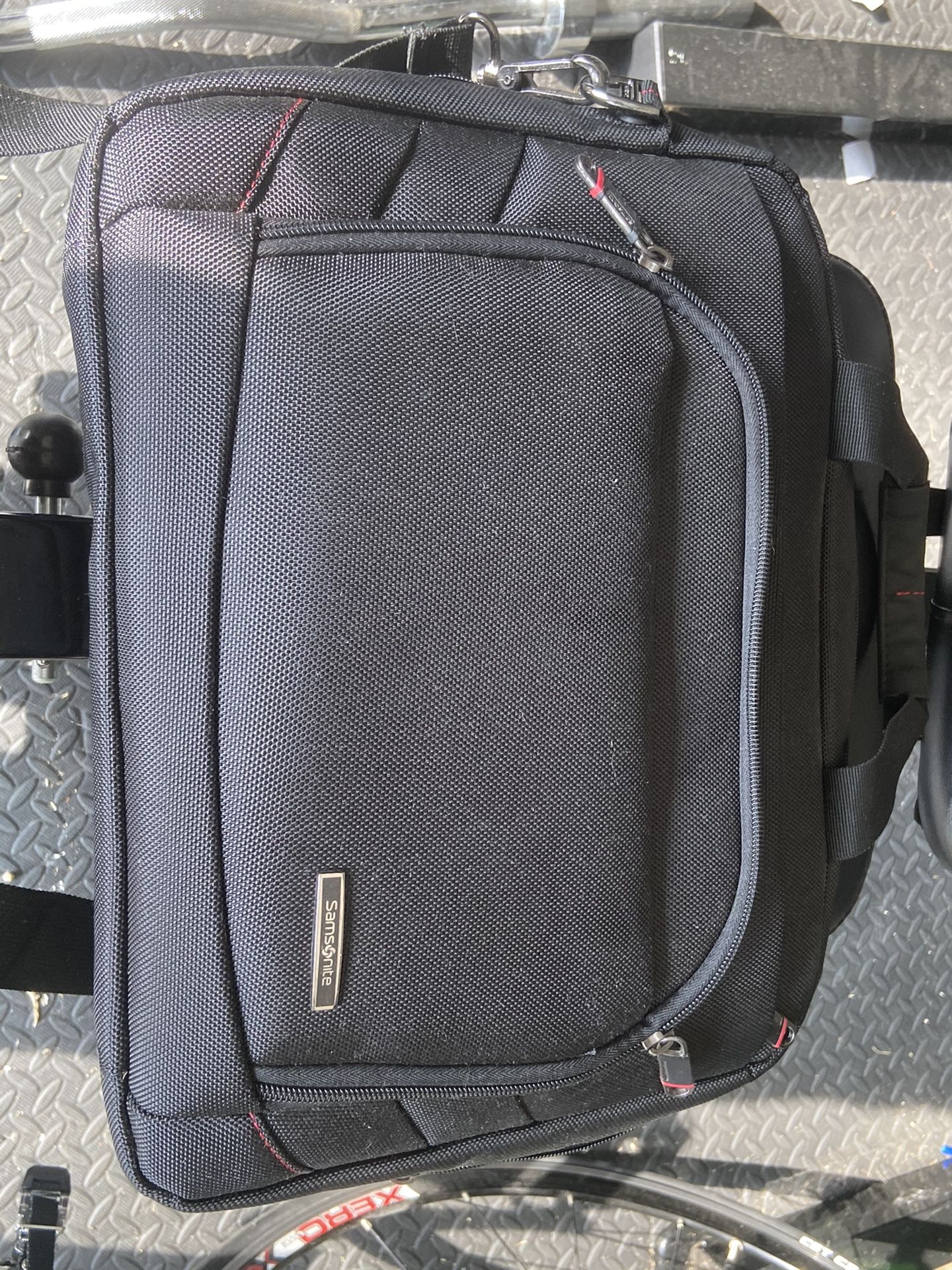Laptop travel bag for Sale in Walnut, CA OfferUp