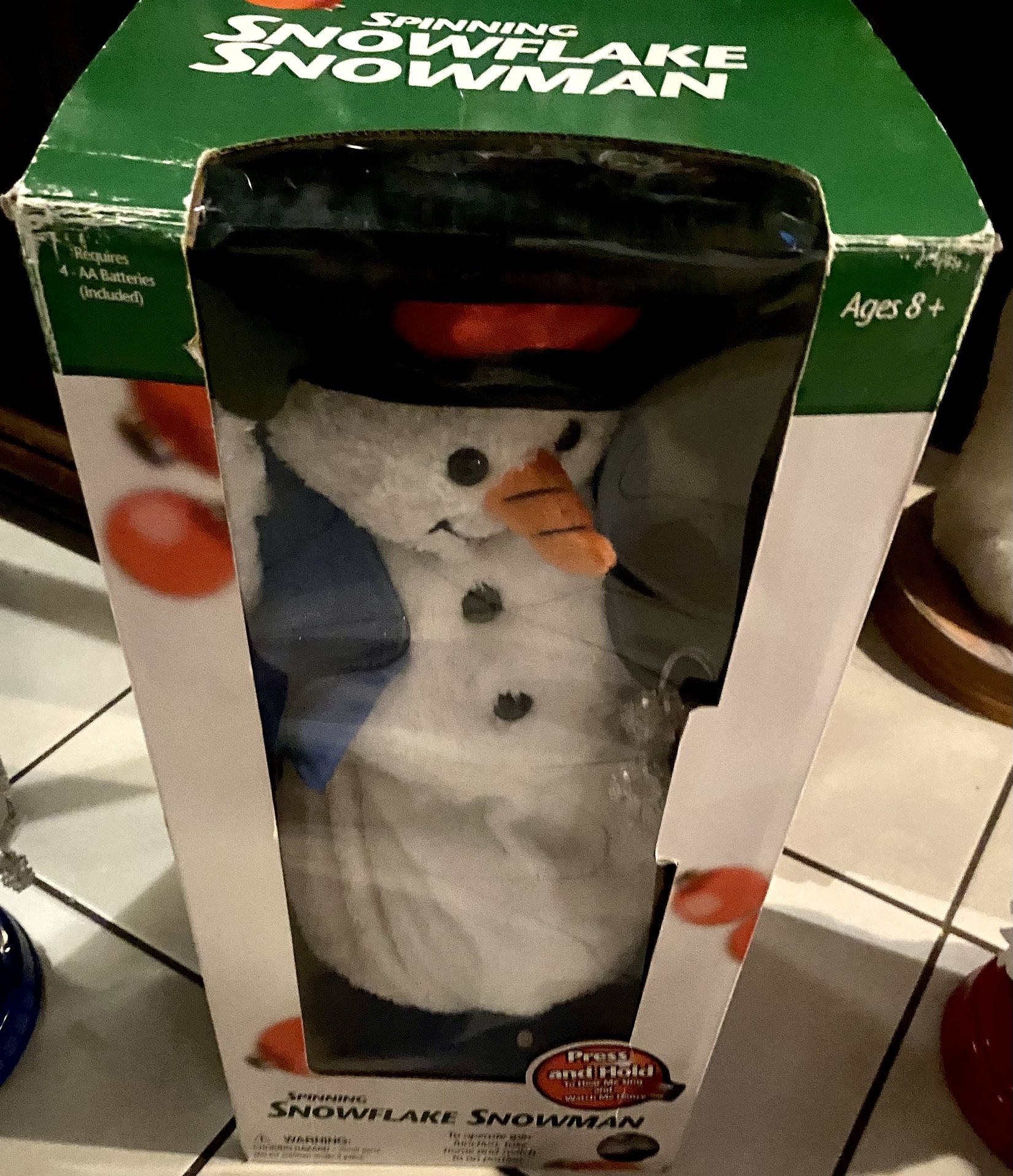 Spinning Snowflake Snowman
