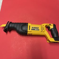 Dewalt 20V MAX Cordless Reciprocating Saw 