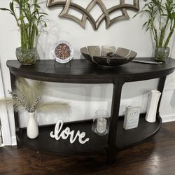 Console table