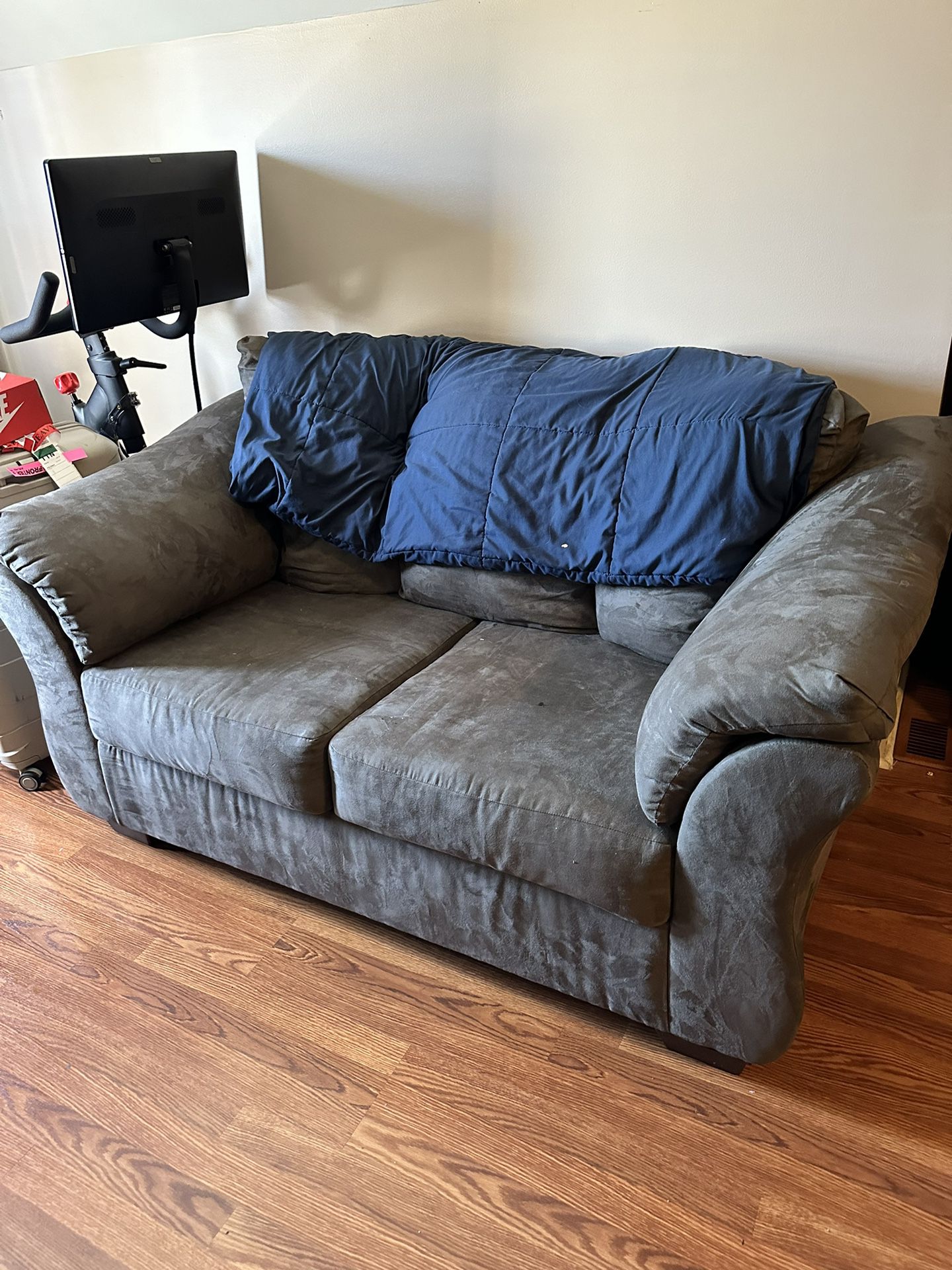 Sofa And Loveseat Set 