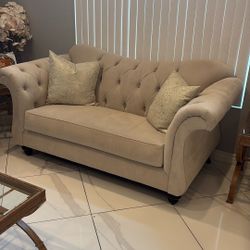 Living Room Furniture 