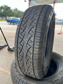 265/70/17” PIRELLI, Like New