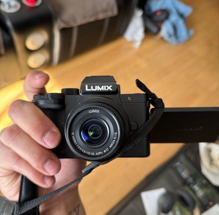 Panasonic Lumix G100 4k Photo/Video Camera