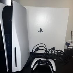 Brand New PS5 w/ Controller & Power Cord