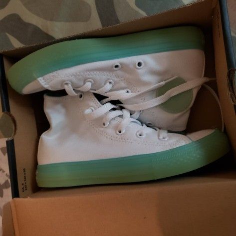 Hightops Converse (NEW)