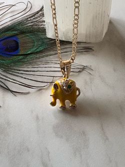 Elephant pendant