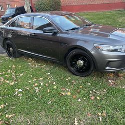 2016 Ford Taurus