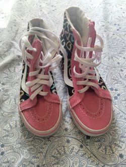 Vans SK8-Hi Pink Heart Print Sneakers for girls size 1