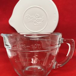 EUC! Pampered Chef Measuring & Mixing Clear Glass 4 cup Batter Bowl w/Lid