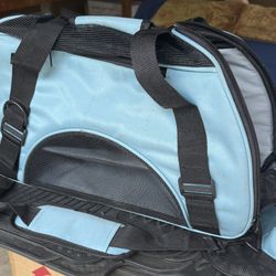 Cat / Small Dog Carrier