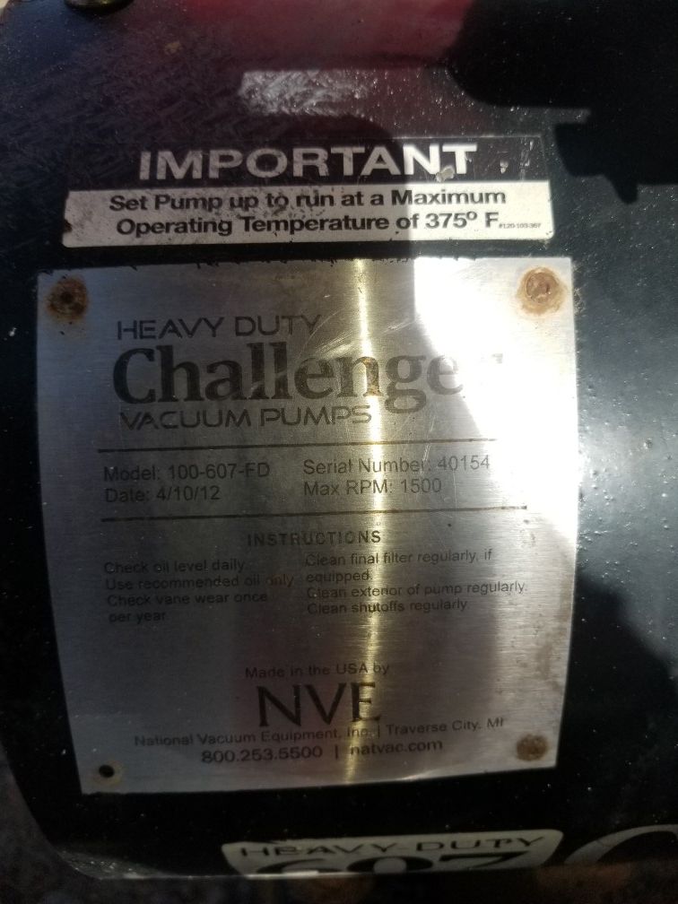 Challenger 607 Heavy Duty Vacuum Pump