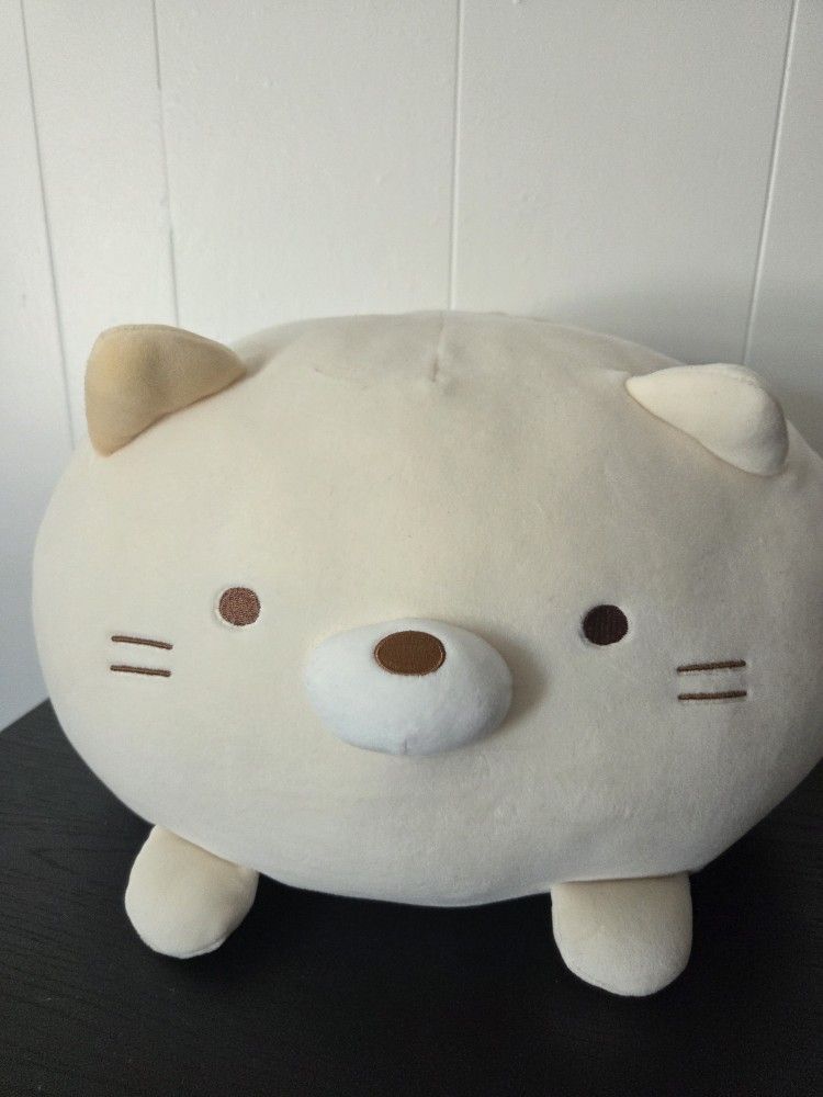 Cute Cat Plushie
