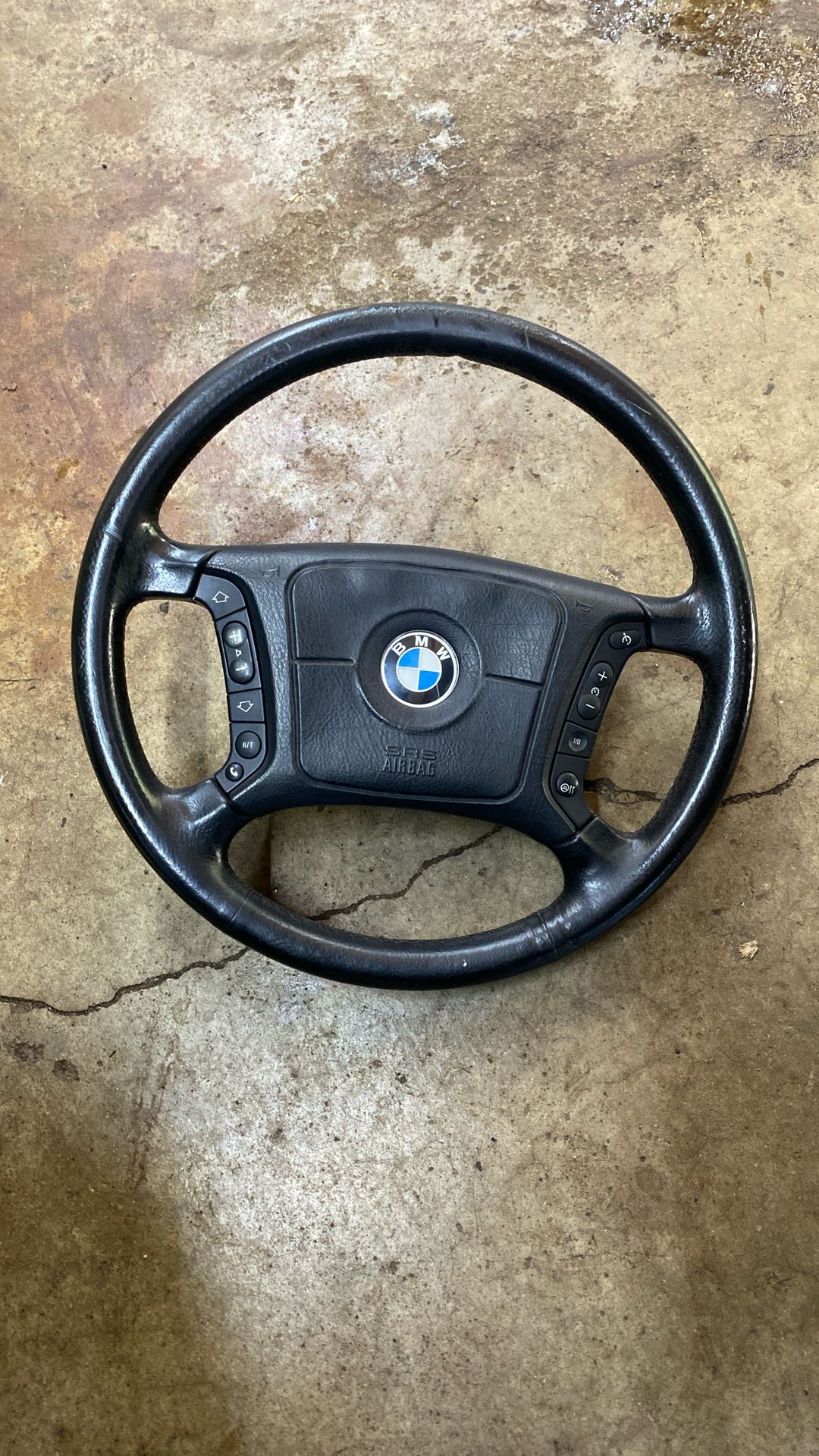 steering wheel BMW