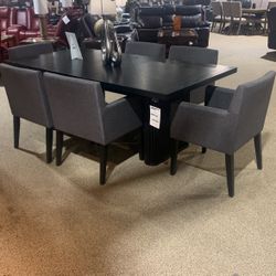 Dining Table Set